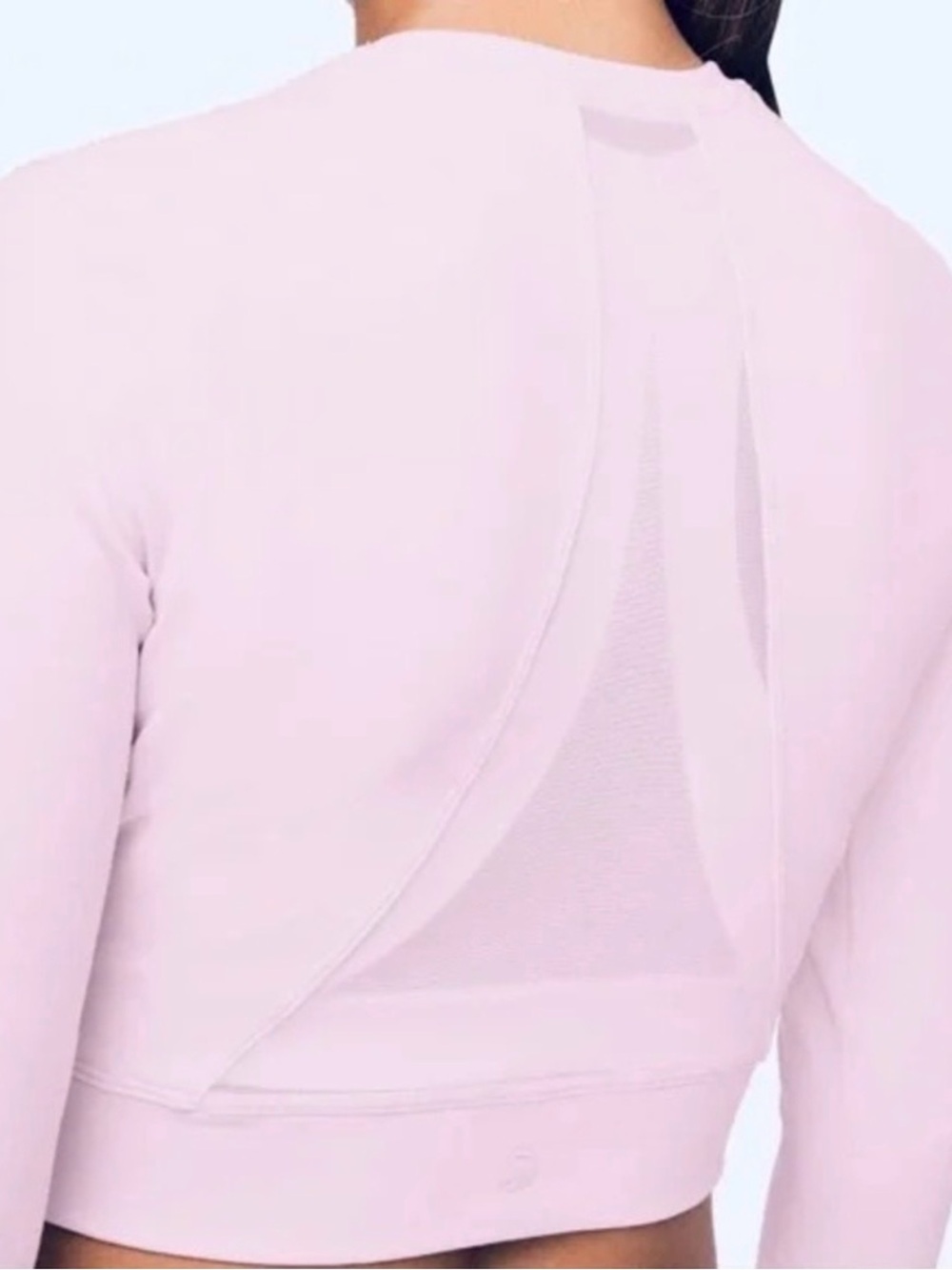 Lululemon Tight Straight Hem Cropped 3/4 Sleeve Top